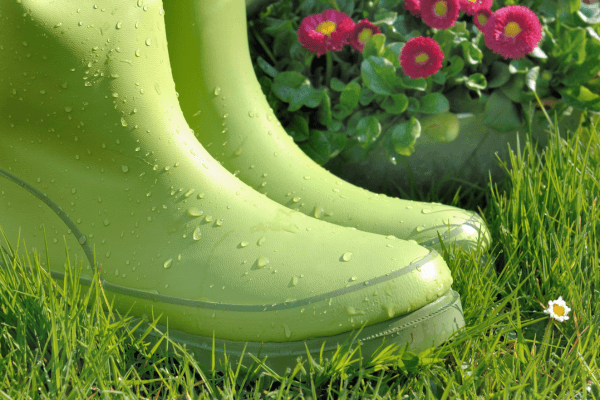 Como Escolher e Manter Suas Botas de Jardinagem: Durabilidade e Conforto para Longas Jornadas