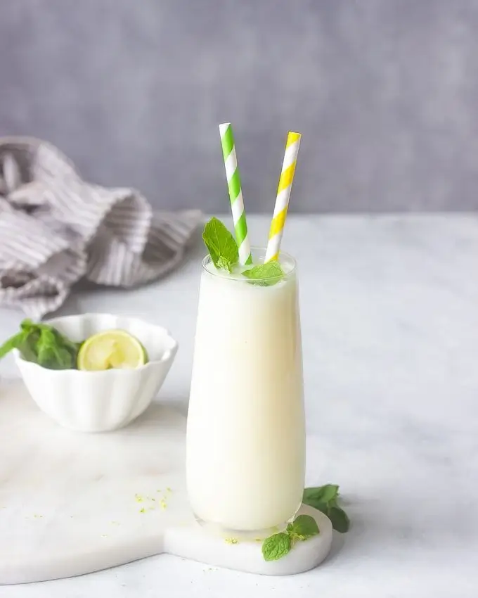 Limonada Suíça: Refrescante, Fácil e Perfeita para os Dias Quentes!