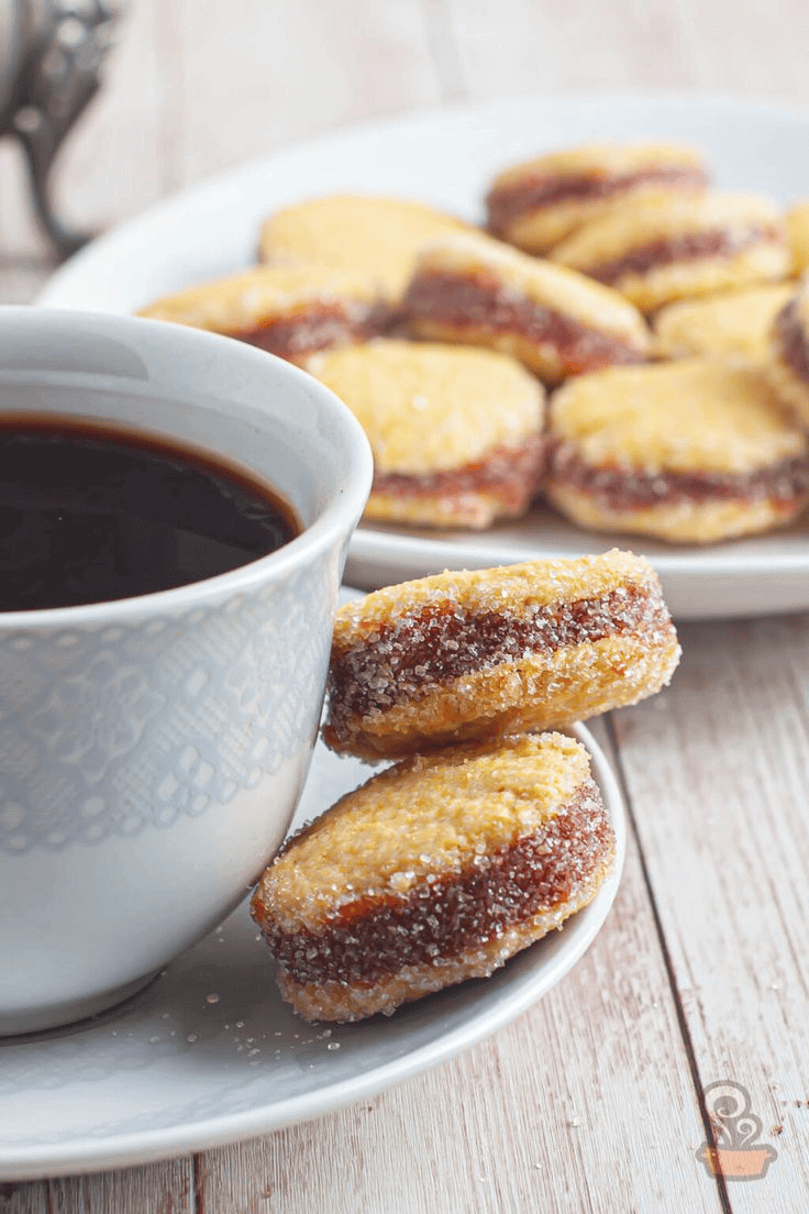 Biscoito Mineiro de Goiabada: O Doce Rústico que Derrete na Boca!