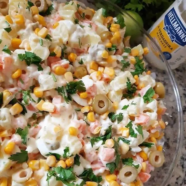 Salada de Bacon Crocante: Um Sabor Surpreendente Que Vai Te Encantar!