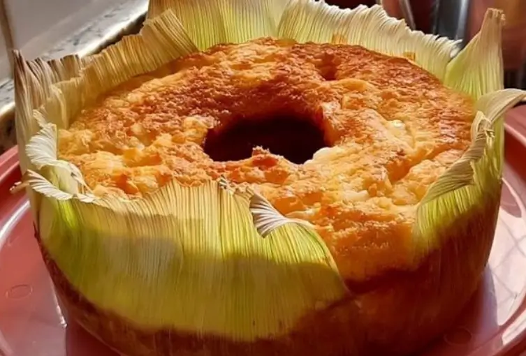 Bolo de milho na palha