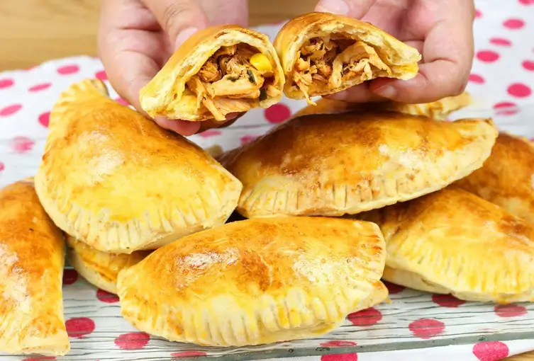 Pastelzinho de frango